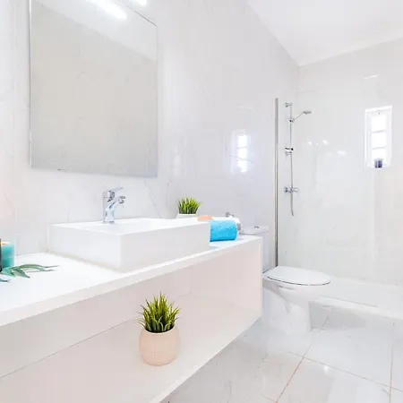 Perola By Algarve Vacation Villa Albufeira